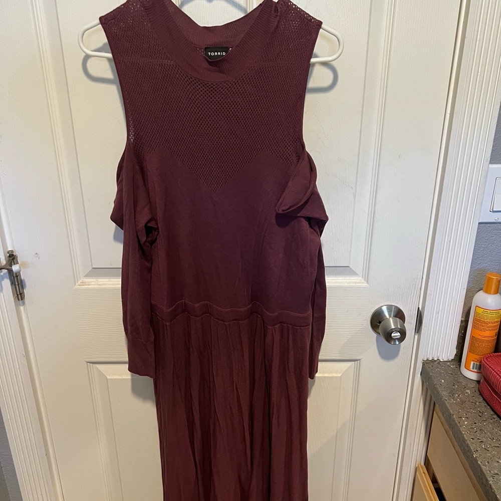 Peekaboo shoulder dress